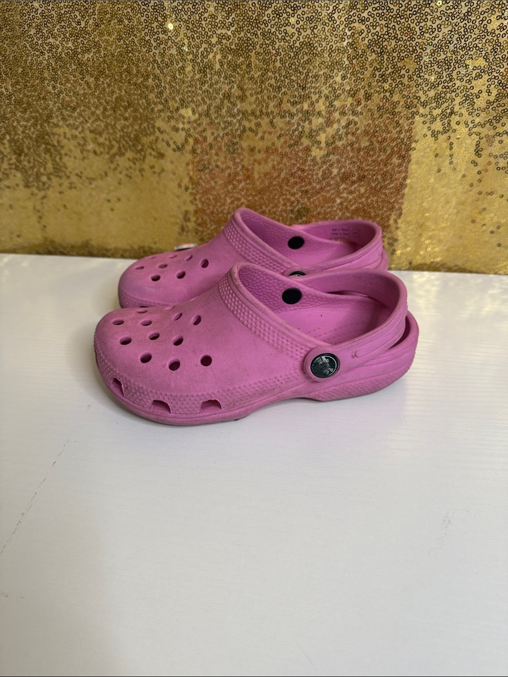 CROCS Kids Bubblegum Pink Classic Clog Sandals - Picture 3 of 8
